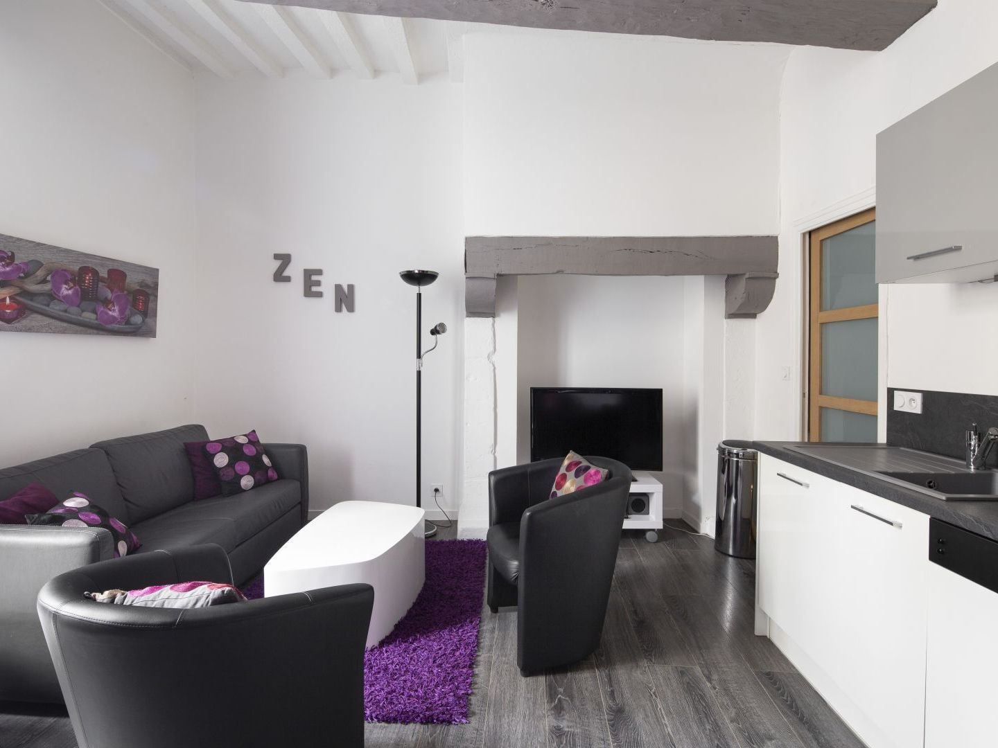 Mandchou By Cocoonr Apartment *